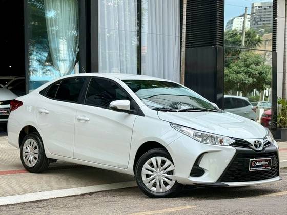 TOYOTA YARIS 1.5 16V FLEX SEDAN XL MULTIDRIVE